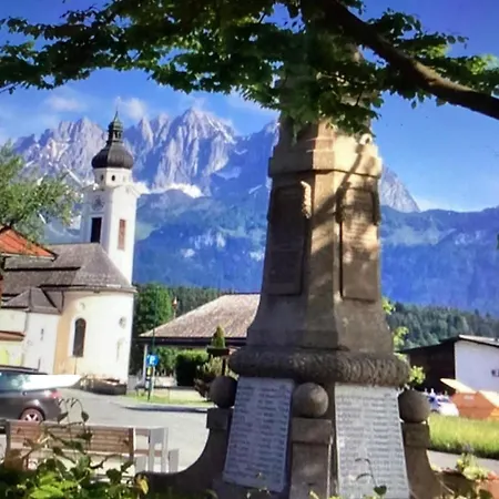 Foidl Mit Kaiser & Hornblick * Oberndorf in Tirol